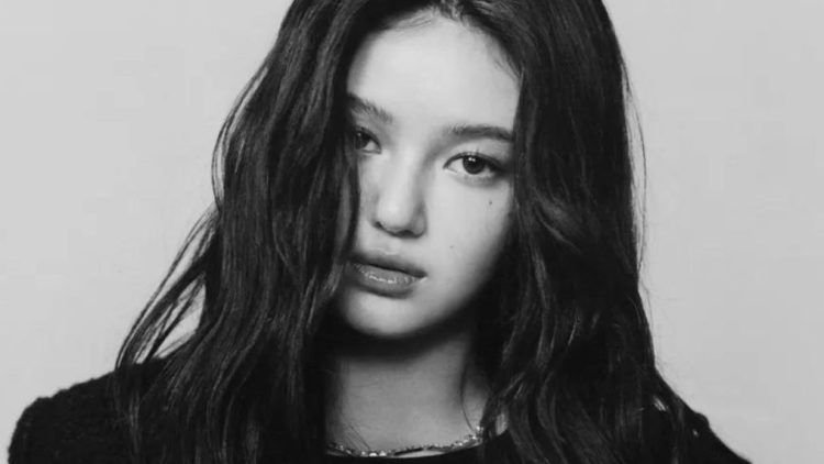 Danielle promises to listen to fans' stories sincerely and supportively