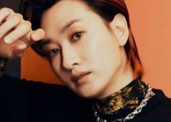 Eunhyuk's daring routine with female dancer sparks online frenzy