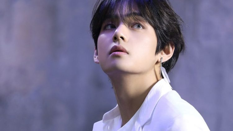 Fans nostalgic over V's timeless beauty and iconic look