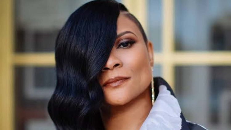 Singer Gabrielle (Credit: Pinterest)