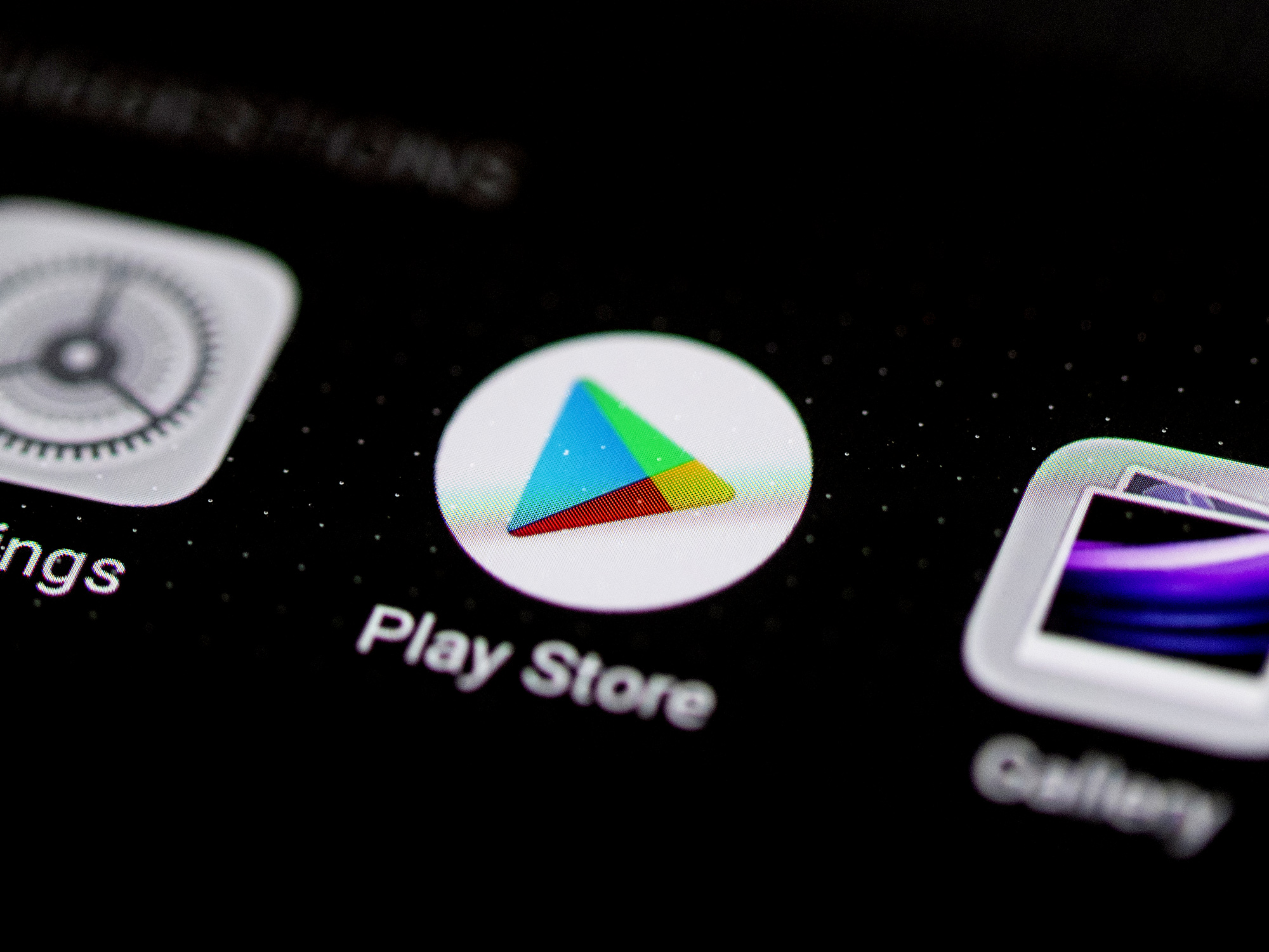 Google opposes Epic Games' Play Store changes, citing competition concerns (Credits: Bloomberg)