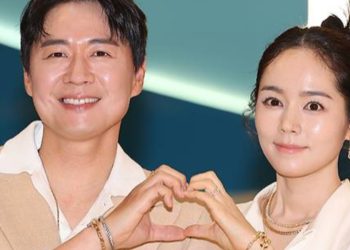 Han Ga-in and Yeon Jung-hoon attended a jewelry pop-up store event in Seoul, dressed in a stylish white-beige couple look.