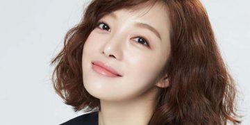 Actress Hwang Bo Ra Welcomes First Child: A Heartwarming Journey