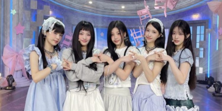 ILLIT labelled as the "Unlucky Group" by Korean Netizens.