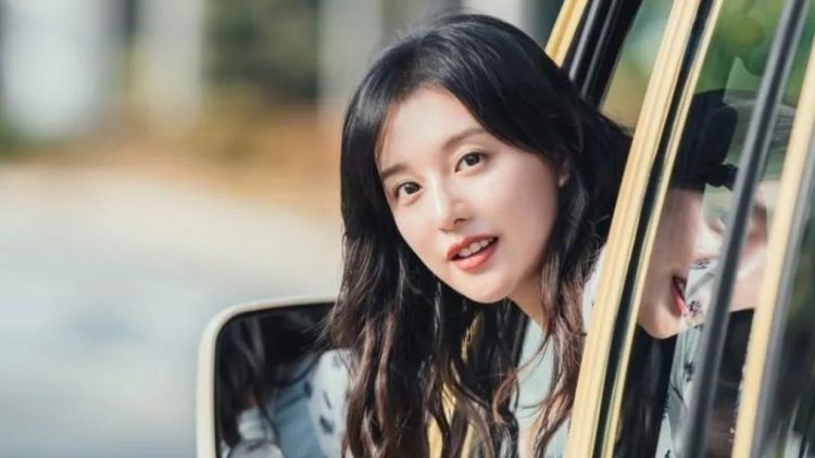 Kim Ji Won and Park Seo Joon's chemistry captivates fans anew