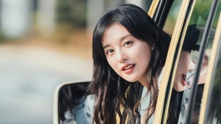 Kim Ji Won and Park Seo Joon's chemistry captivates fans anew