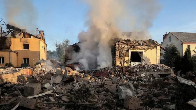 Russian ground assault near Kharkiv intensifies conflict in northeastern Ukraine