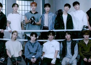 Seventeen takes over the album chart once more