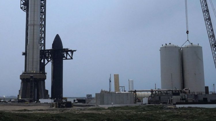 SpaceX's expansion in Texas faces scrutiny amid reports of delayed payments