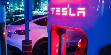 Tesla's strategic shift prompts concerns over NEVI program's progress