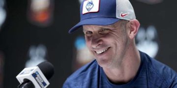 Dan Hurley in Talks for Lakers Head Coach Position