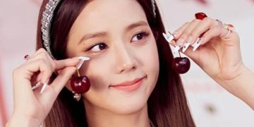 Global admiration grows for BLACKPINK's Jisoo at Tokyo Dior event