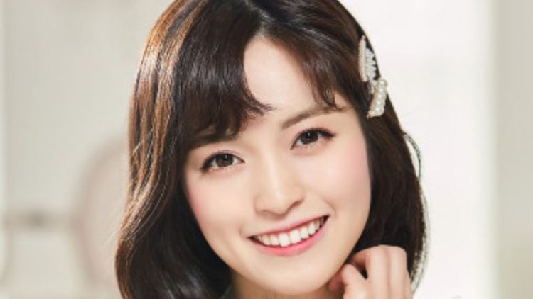 Murashima's agency issues warning amidst public and media scrutiny