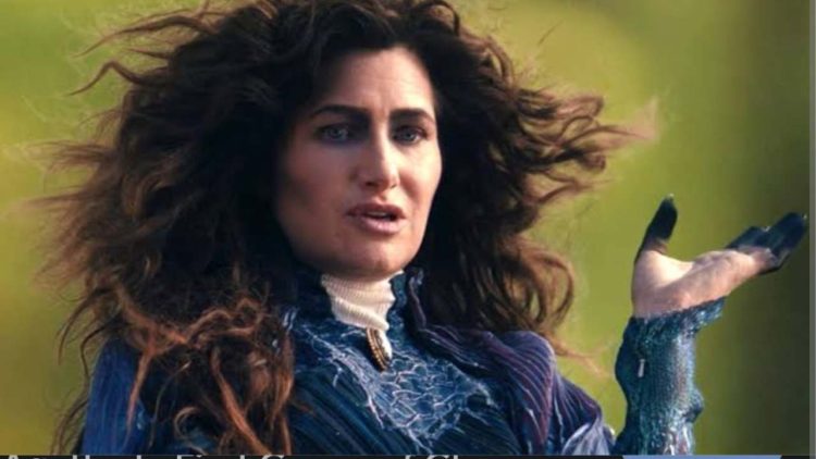 Kathryn Hahn in Agatha