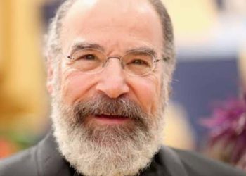 Mandy Patinkin (Credit:  YouTube)