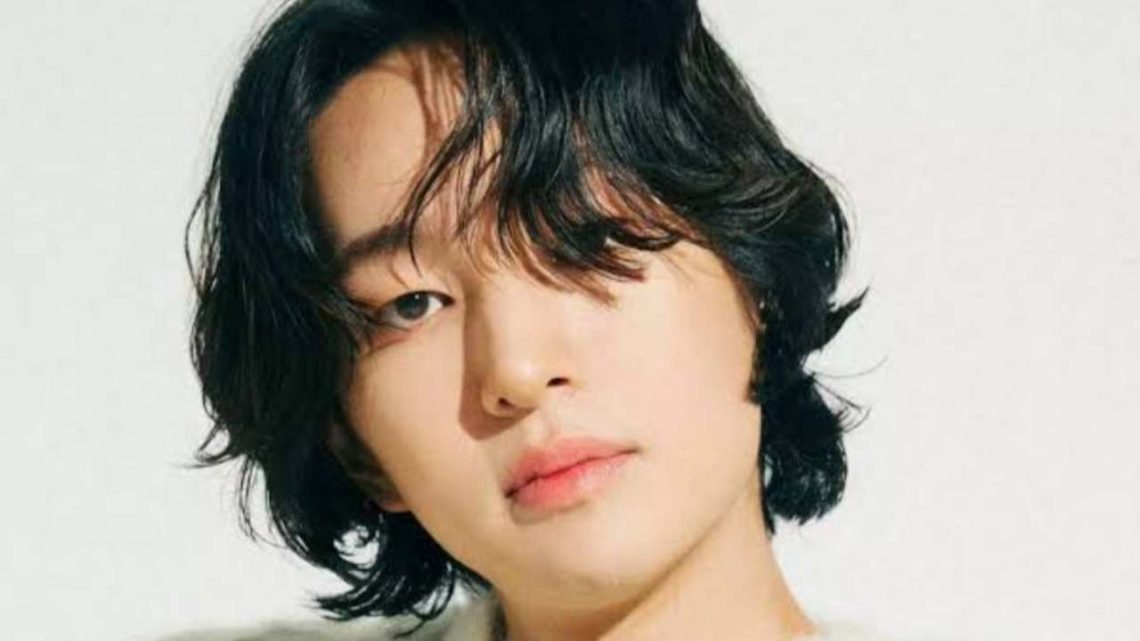 SHINee’s Onew Reveals Official Solo Fanclub Name: JJINGGU — OtakuKart