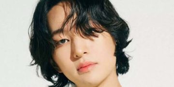 SHINee’s Onew Reveals Official Solo Fanclub Name: JJINGGU