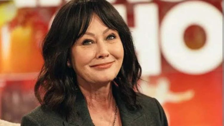 Shannen Doherty struggled with cancer and she is no more with us