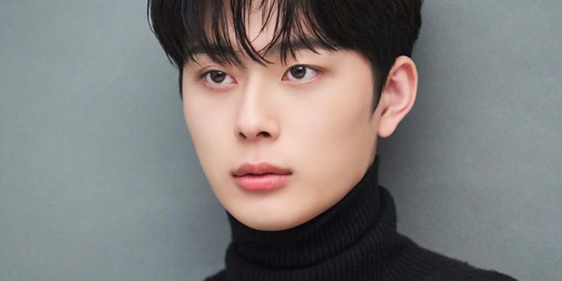 Yu Seon Ho leaves Cube Entertainment after 7 years.