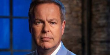 Peter Jones Net Worth