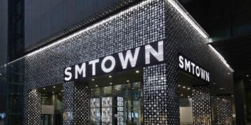 Fans Anticipate New SMTOWN Album for Anniversary