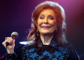 Loretta Lynn (Credit: X)