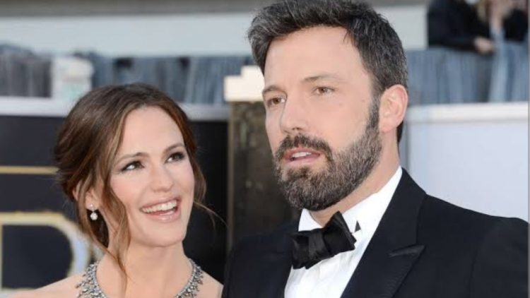 Ben Affleck and Jennifer Garner (Credit: YouTube)