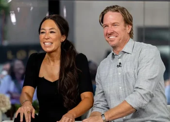 Joanna and Chip Gaines (Image via Getty)