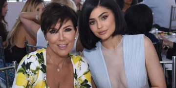 Kris Jenner and Kylie Jenner (Image via Getty)