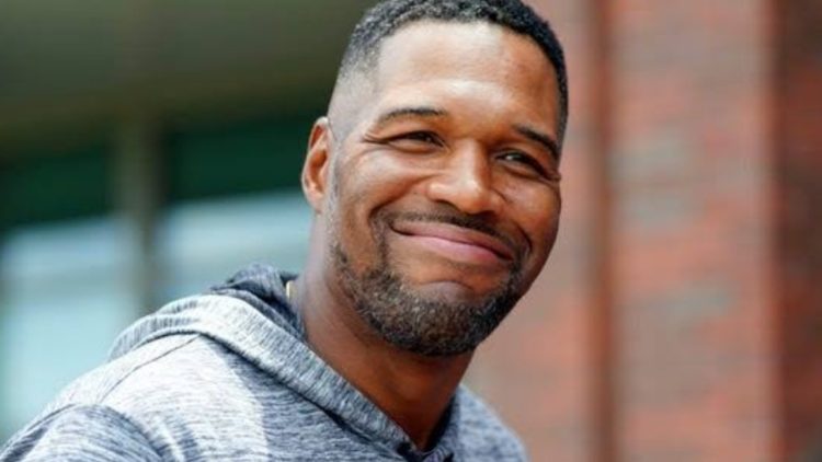 Michael Strahan (Credit: Pinterest)