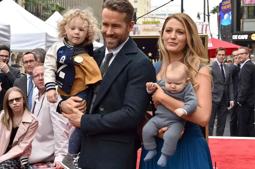 Ryan Reynolds with Blake Lively and their kids (Image via Getty)