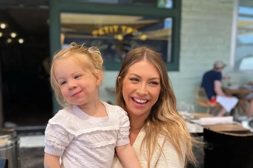 Stassi Schroeder and her Daughter (Image via Getty)