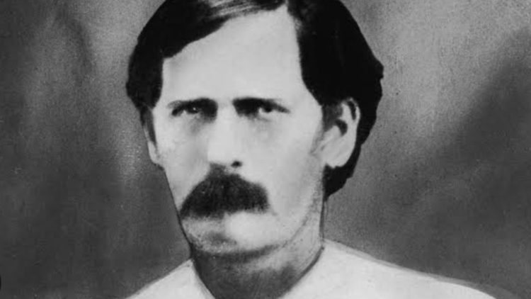 Wyatt Earp (Credit: Pinterest)