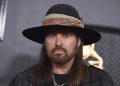 Billy Ray Cyrus (Image via Getty)