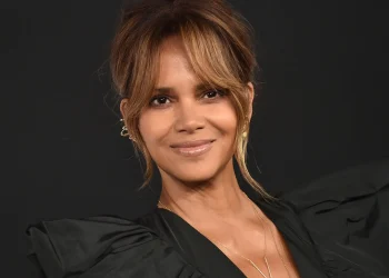 Halle Berry (Image via Getty)