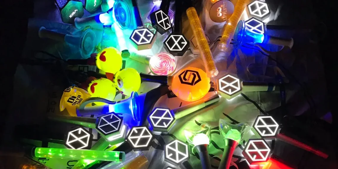 Protesters Using K-Pop Light Sticks Divide the Fandom