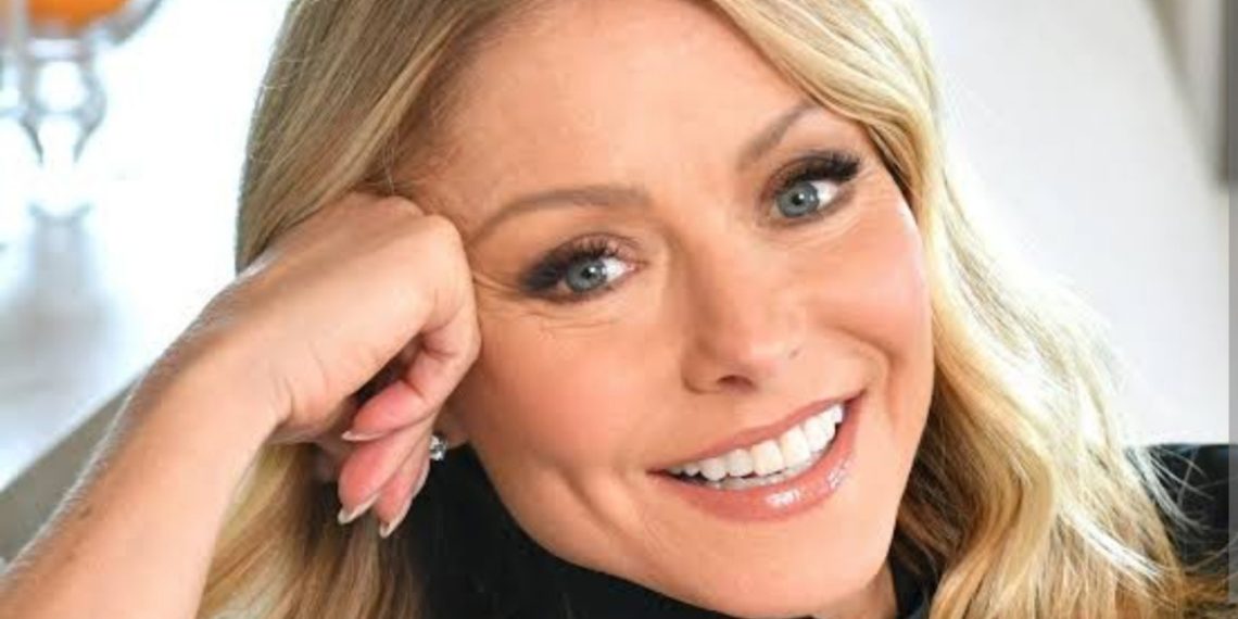 Kelly Ripa (Credit: Pinterest)