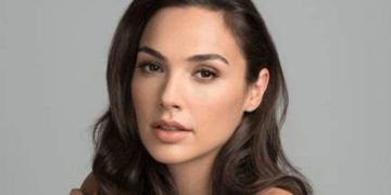 Gal Gadot (Credit: YouTube)