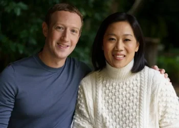 Mark Zuckerberg and Priscilla Chan (Image via Getty)