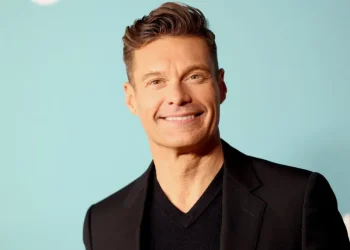 Ryan Seacrest (Image via Getty)