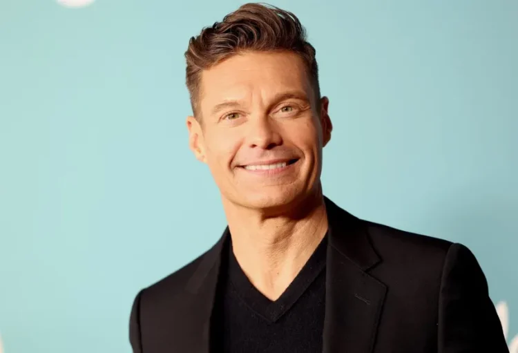 Ryan Seacrest (Image via Getty)