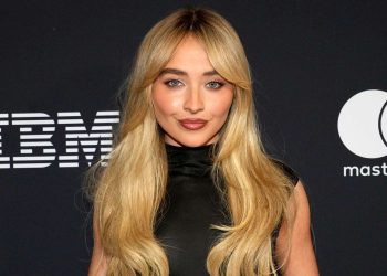 Sabrina Carpenter (Image via Getty)