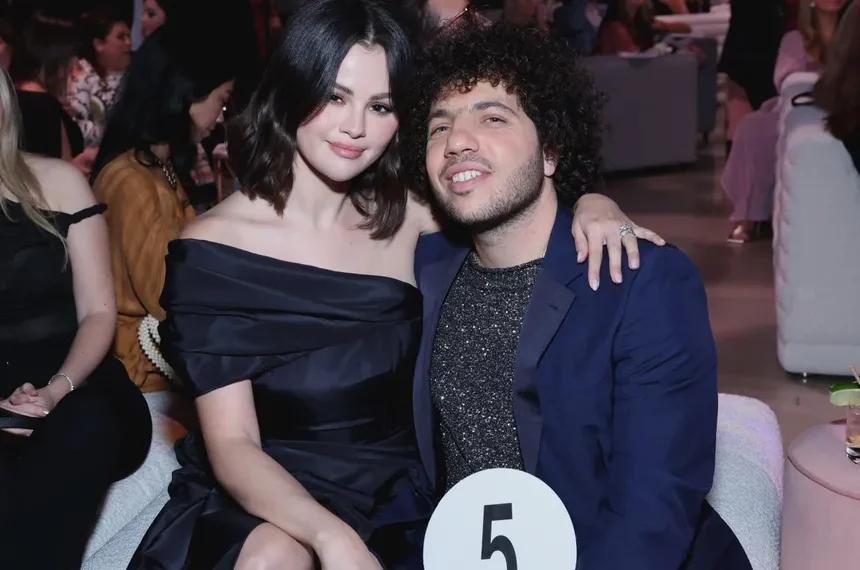 Selena Gomez and Benny Blanco (Image via Getty)