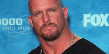 Steve Austin (Image via Getty)