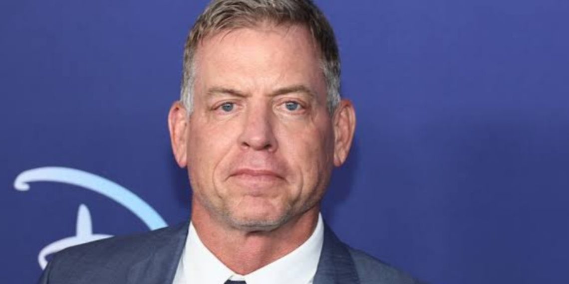 Troy Aikman (Credit: YouTube)