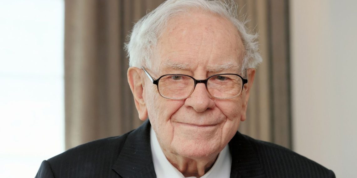 Warren Buffett (Image via Getty)