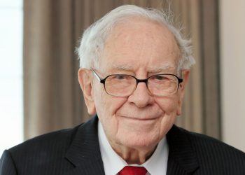 Warren Buffett (Image via Getty)