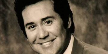 Wayne Newton (Credit: YouTube)