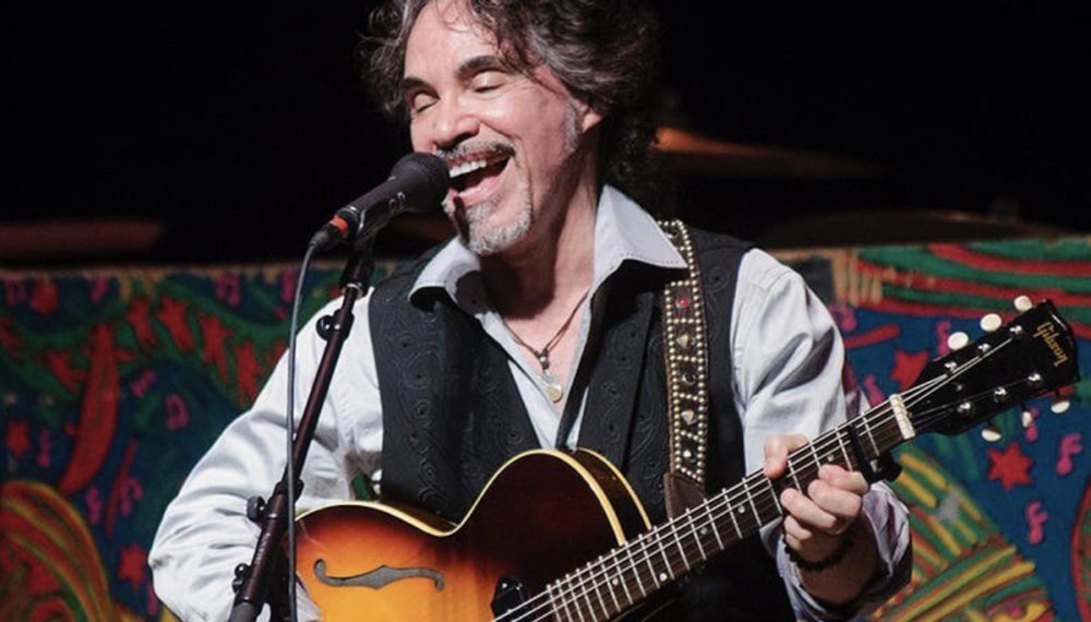 John Oates (Image via Getty)