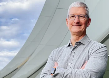 Tim Cook (Image via Getty)